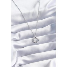 Fy Butik 316L Çelik Gümüş Renk Zirkon Taşlı Yıldız Model Kadın Kolye