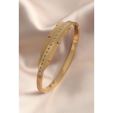 Fy Butik Gold Renk Yaprak Model Zirkon Taş Detay Kelepçe Kadın Bileklik