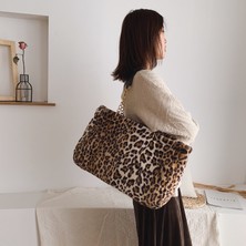Qiuming Shop Leopar Tarzı Faux Kürk Büyük Kapasiteli Leopar Crossbody Çanta Kadın Kış Peluş Omuz Askılı Çanta Bayanlar Sıcak Çanta Kız Noel (Yurt Dışından)