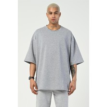 Yakamel Erkek Oversize Pamuklu T-Shirt