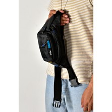 Tuldar Unisex Siyah Kumaş Usb Kulaklık Çıkışlı Crossbody Çapraz Omuz Göğüs Ve Bel Çantası tul360