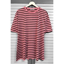 SFG Life Moda Kadın Bisiklet Yaka ve Kolu Duble Kol Eteği Yırtmaçlı Çizgili T-shirt Tunik