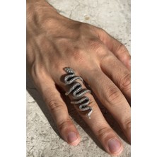 CAPO By Aytaç Yamaç Parmağı Saran Yılan Figürlü Ayarlanabilir Gümüş Kaplama Unisex Yüzük