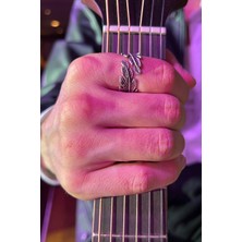 CAPO By Aytaç Yamaç Boho Tüy Figürlü Ayarlanabilir Eskitme Gümüş Kaplama Yüzük