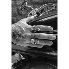 CAPO By Aytaç Yamaç Motorcu Tarzı Hipster Kurukafa ve Haçlı Kurukafa Yüzük Seti