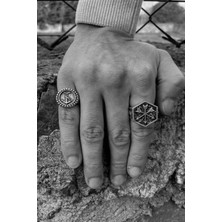 CAPO By Aytaç Yamaç Pusula ve Çapa Figürlü 2'li Ayarlanabilir Eskitme Gümüş Kaplama Yüzük Seti