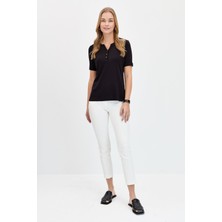 Desen Triko Kadın Omzu Ve Yaka Kenarı Işlemeli Pamuklu T-Shirt Siyah