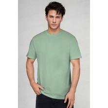 Teenage Millionaire Erkek Mint Yeşili %100 Pamuk Nefes Alan Sifir Bisiklet Yaka Standart Regular Fit Normal Kesim Baskisiz Basic T-Shirt