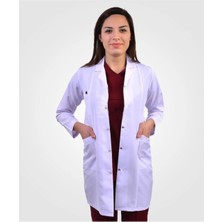 Beyaz Kadın Diz Üstü Hemşire Doktor Ünüforma