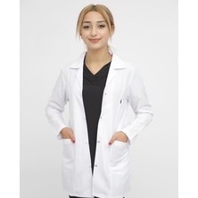 Beyaz Kadın Diz Üstü Hemşire Doktor Ünüforma