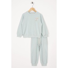 Acar Bisiklet Yaka Uzun Kol Papatya Nakıslı Çağla Yeşili Renk Kız Çocuk Esofman Takım