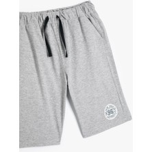 Koton Erkek Çocuk Basic Şort Cepli Beli Bağlamalı Baskı Detaylı