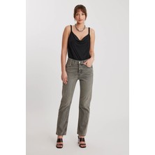 Vitrin Düğmeli Mom Fit Jean Gri