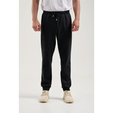 Erkekler İçin Exuma 1313043 Siyah Eşofman Pantolon Modern Kesim ve Rahat Kullanım