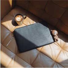 Comfyable Suya Dayanıklı Macbook Air 15" Laptop Kılıfı - M3/M2 Uyumlu