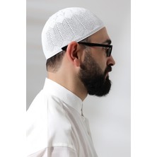 İhvan Beyaz Safir Dantel Detaylı Örme Namaz Takkesi