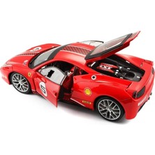 PopŞeker Ferrari Tutkunlarına Muhteşem Bir Hediye: 1:24 Ferrari Racing 458 Challenge