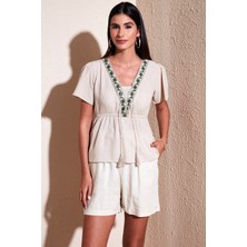 Lela Pamuklu Regular Fit Nakış Işlemeli Püsküllü Bluz Kadın Bluz 611BZ0282