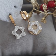 Betül Çekiç Çelik Taşlı Papatya Kadın Küpe