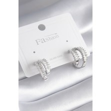 Takızon Pirinç Gümüş Renk Su Yolu Zirkon Taşlı Kadın Küpe - TJ-BKP8437