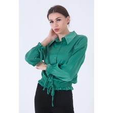 Feminist Yeşil Bel ve Kol Ucu Gipe Detaylı Saten Gömlek 3972863.07