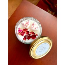 Vanilya Kokulu & Gül Yapraklı & Kalpli Mum %100 Soy Wax