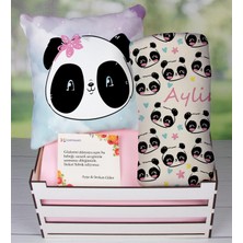 Ejoya Ahşap Sandıkta Kişiye Özel Yastık ve Battaniye Bebek Hediye Seti 109571