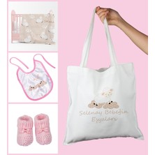 Ejoya Bebeklere Özel Çantasında Kişiye Özel Battaniye Önlük ve Patik Bebek Hediye Seti 109887