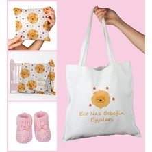 Ejoya Bebeklere Özel Çantasında Kişiye Özel Battaniye Yastık ve Patik Bebek Hediye Seti 109852