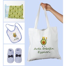 Ejoya Bebeklere Özel Çantasında Kişiye Özel Battaniye Önlük ve Patik Bebek Hediye Seti 109878