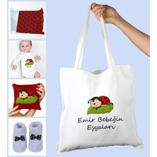 Ejoya Bebeklere Özel Çantasında Kişiye Özel Battaniye Zıbın Yastık ve Patik Bebek Hediye Seti 109903