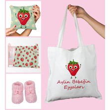 Ejoya Bebeklere Özel Çantasında Kişiye Özel Battaniye Yastık ve Patik Bebek Hediye Seti 109849