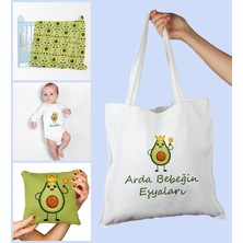 Ejoya Bebeklere Özel Çantasında Kişiye Özel Battaniye Yastık ve Zıbın Bebek Hediye Seti 109854