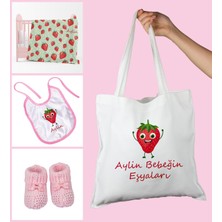 Ejoya Bebeklere Özel Çantasında Kişiye Özel Battaniye Önlük ve Patik Bebek Hediye Seti 109897