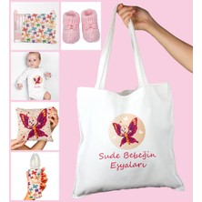 Ejoya Bebeklere Özel Çantasında Kişiye Özel Battaniye Zıbın Biberon Yastık ve Patik Bebek Hediye Seti 109967