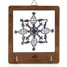 Anadolia Kalemişi Ahşap Kutulu Kare Motif Seramik Dekoratif Askılık