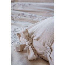 Ecocotton Libera Battal Boy Nevresim Takımı %100 Organik Pamuk Keten Süzene Nakışlı Krem-Bej 240X220 cm