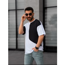 The Kaplan Parçalı Desen Unisex Bisiklet Yaka Oversize Bürümcük T-Shirt