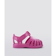 Igor S10310 007-FUCSIA Erkek Çocuk Sandalet PVC Malzemeden Esnek ve Kaymaz Özellikli