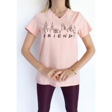 Key Moda Kadın V Yaka Friends Baskılı Pembe Tshirt