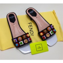 Fendi Taş Detaylı Kadın Deri Terlik 8R6507-86