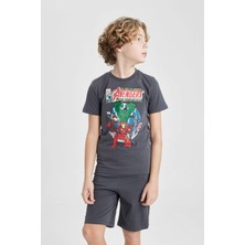 DeFacto Erkek Çocuk Marvel Avengers Kısa Kollu Şortlu Pijama Takımı C0992A824SP