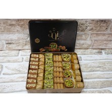 Soli Sweets Çeşitli Halep Usulü Baklavaları Metal Kutu 500 gr