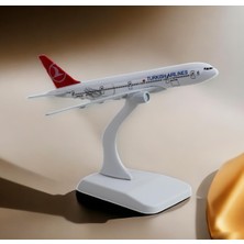 Elifeshop Boeing 777-300 Thy 1:400 Ölçekli Metal Model Maket Uçak Masaüstü Sergi Uçak Maketi Koleksiyon Modeli