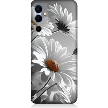 Teknomeg Tecno Pova Neo 2 Uyumlu Beyaz Papatyalar Desenli Silikon Kılıf