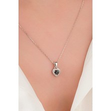 TMT Silver Gümüş Rodyumlu Pırlanta Modeli Siyah Zirkon Taşlı Kalp Kolye