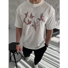 Tarz Yeri Unisex Nakış Işlemeli T-Shirt - Beyaz