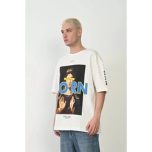 Tarz Yeri Unisex Baskılı Bisiklet Yaka Oversize T-Shirt - Beyaz