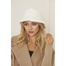 EKE TEKSTİL Beyaz Kadın Peluş Kova Model Balıkçı Bucket Hat Kışlık Şapka