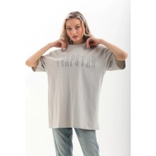 Aden Akbel Unisex Taş Desenli Oversize T-Shirt - Gri